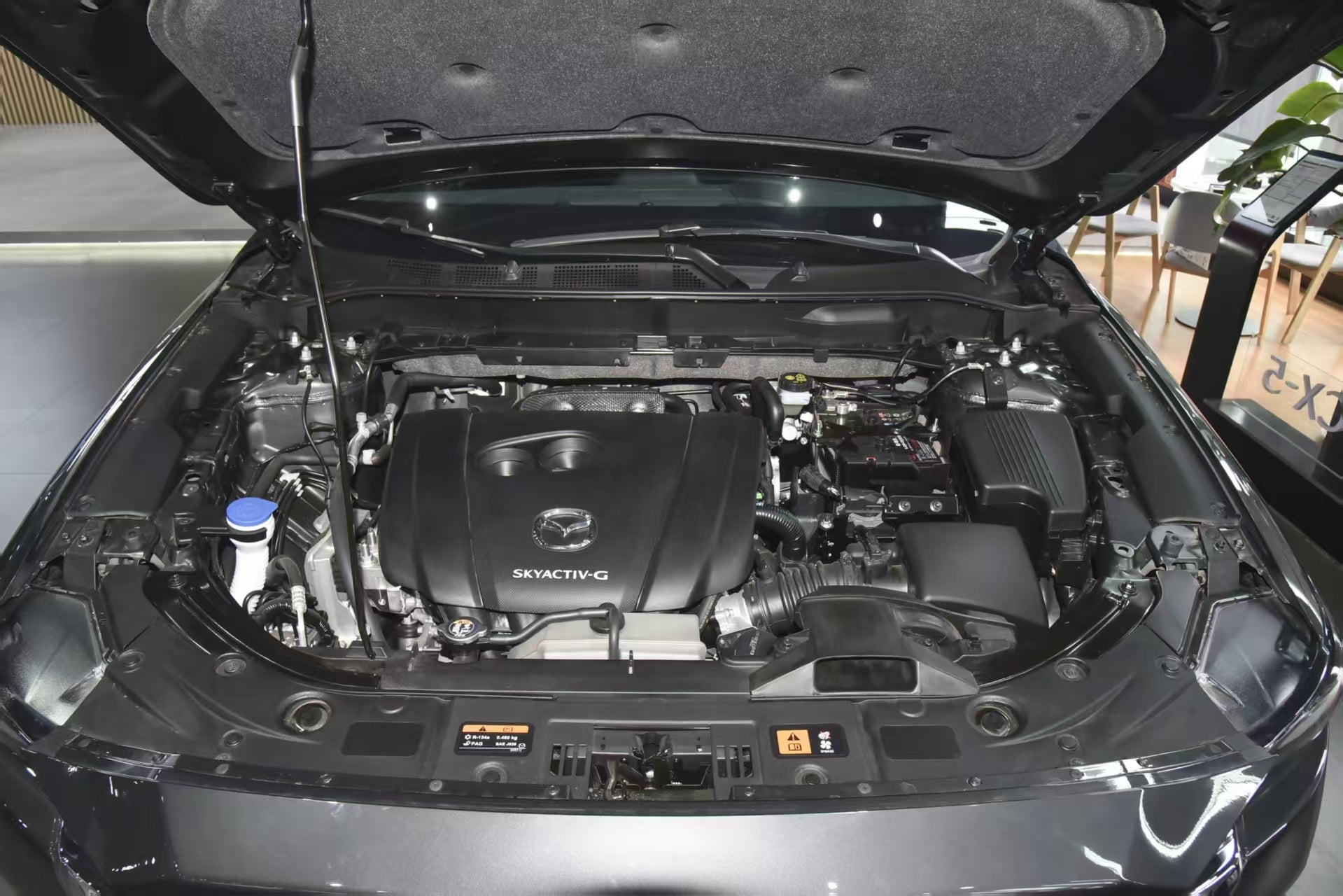Mazda CX-5 2025 2.0L Automatic – Gray/Black | New Export (FOB $18,900)