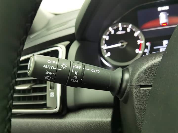 Honda UR-V 2020 370TURBO 2WD Premium Edition — 5-местный · 272 л.с. · Отличный кроссовер по разумной цене