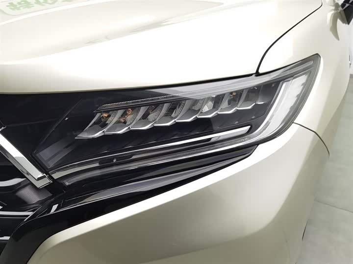 Honda UR-V 2020 370TURBO 2WD Premium Edition — 5-местный · 272 л.с. · Отличный кроссовер по разумной цене